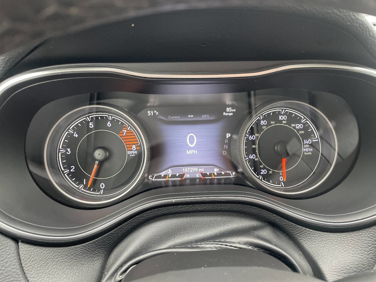 Used 2019 Jeep Cherokee Limited image 33