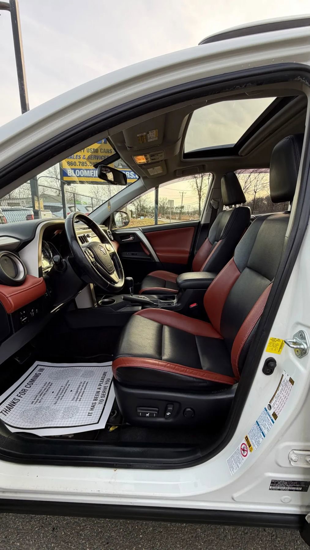 Used 2015 Toyota RAV4 Limited image 11