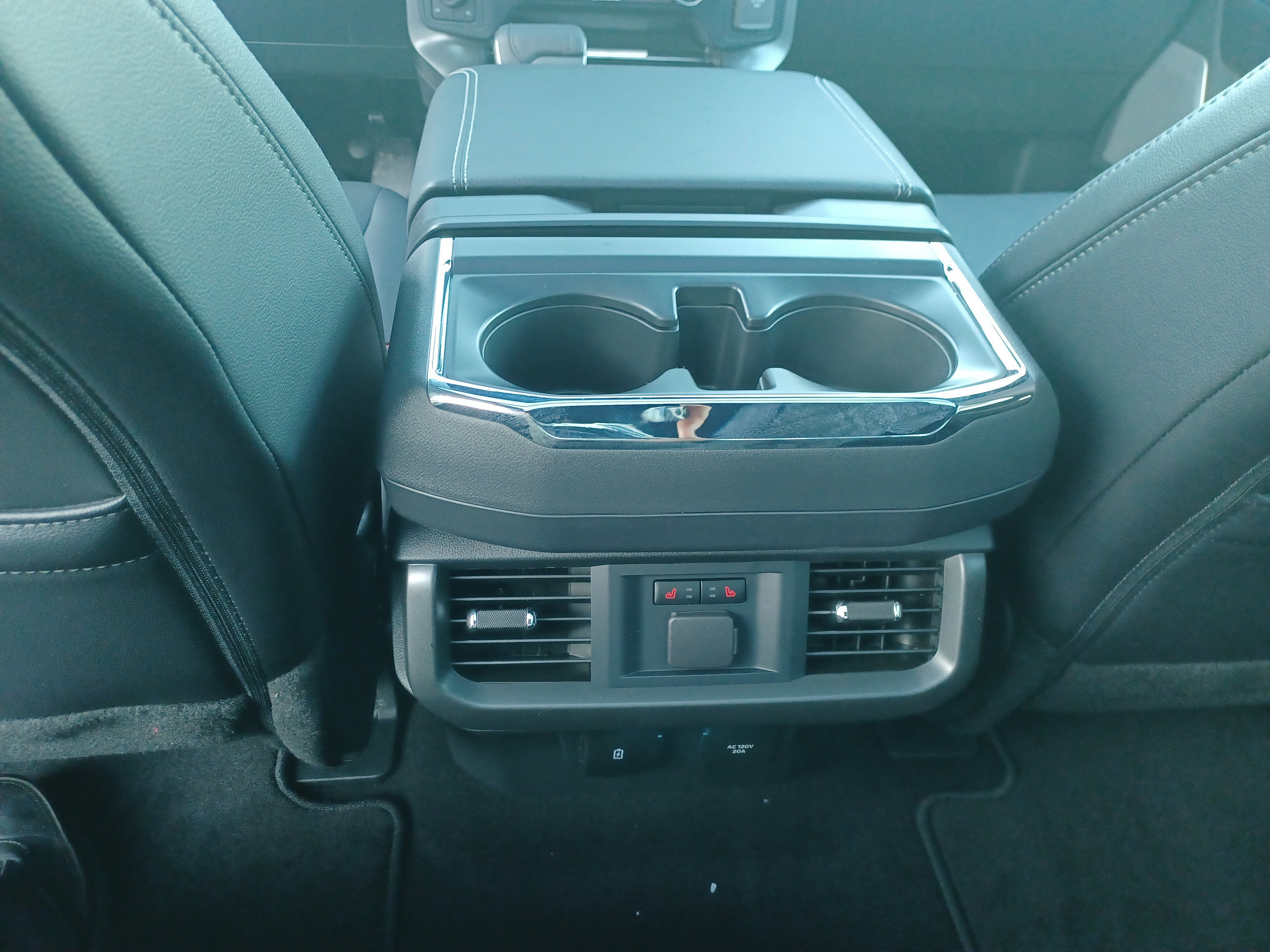 New 2025 Ford F150 Lariat w/ Equipment Group 502A High image 21