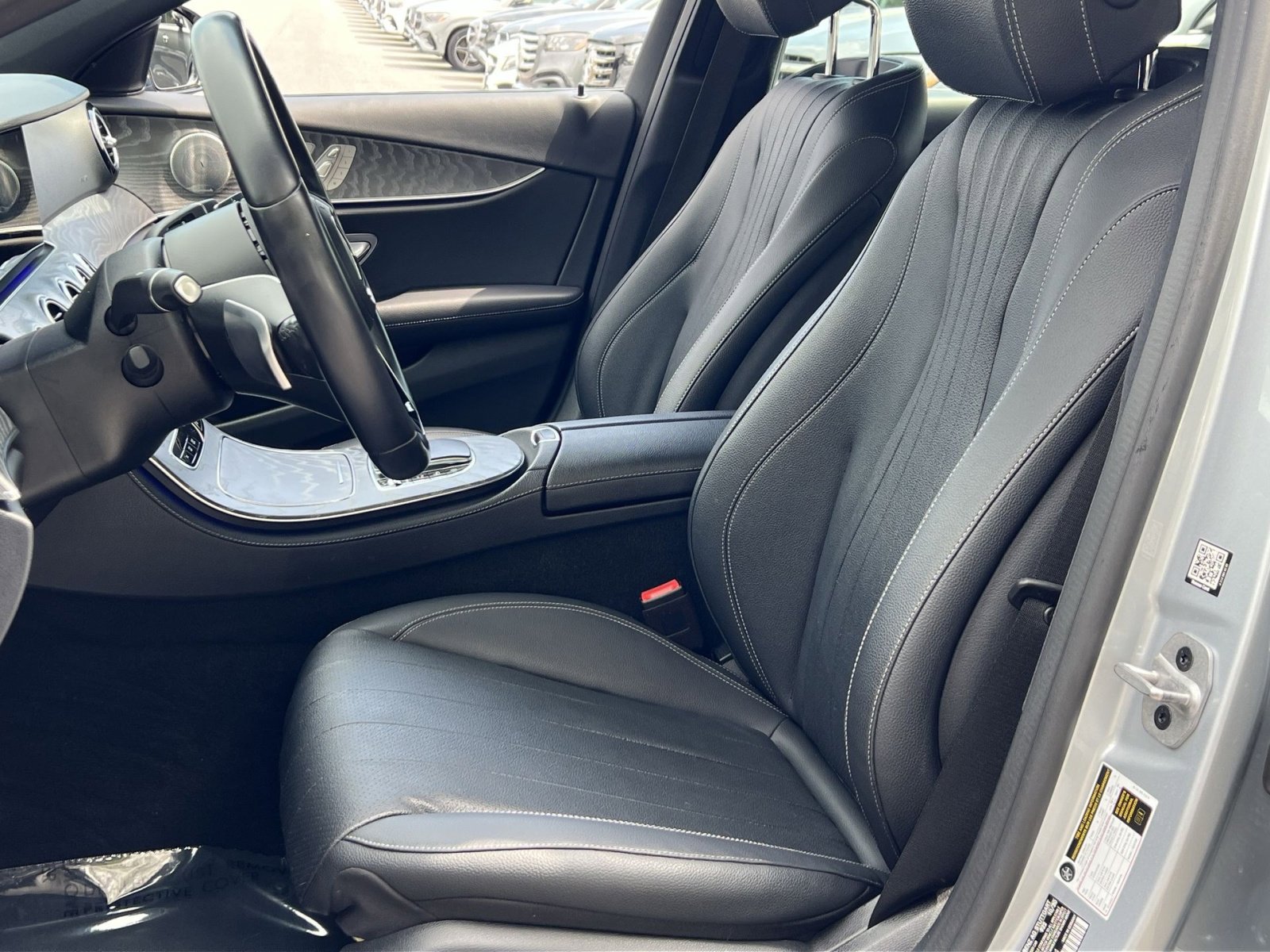 Certified 2021 Mercedes-Benz E 350 4MATIC Sedan w/ Premium Package image 11