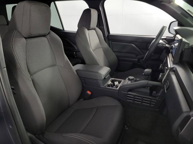 Used 2025 Toyota 4Runner SR5 image 15