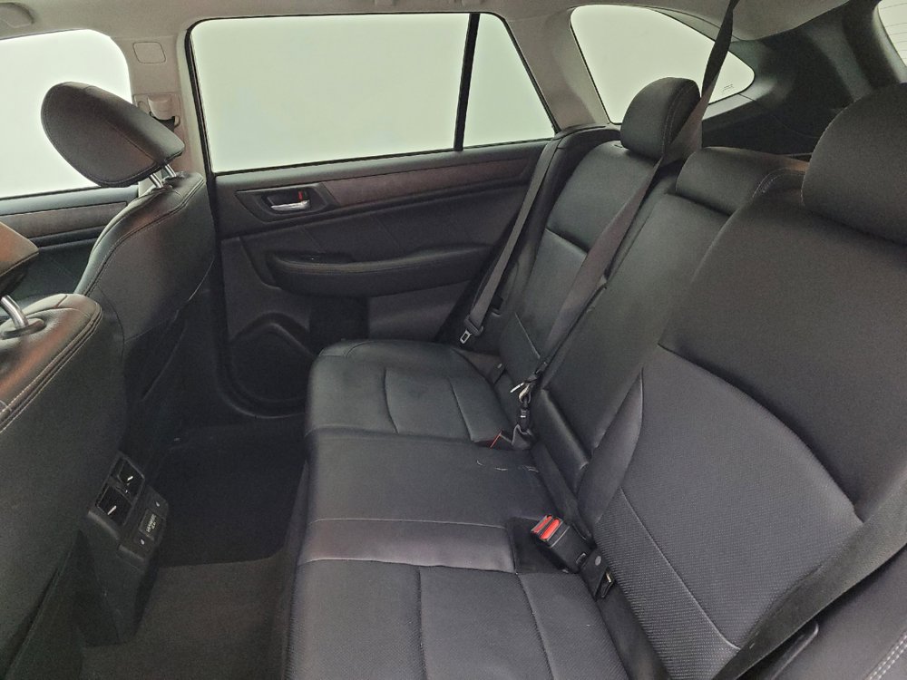 Used 2018 Subaru Outback 2.5i Limited AWD/4WD image 18