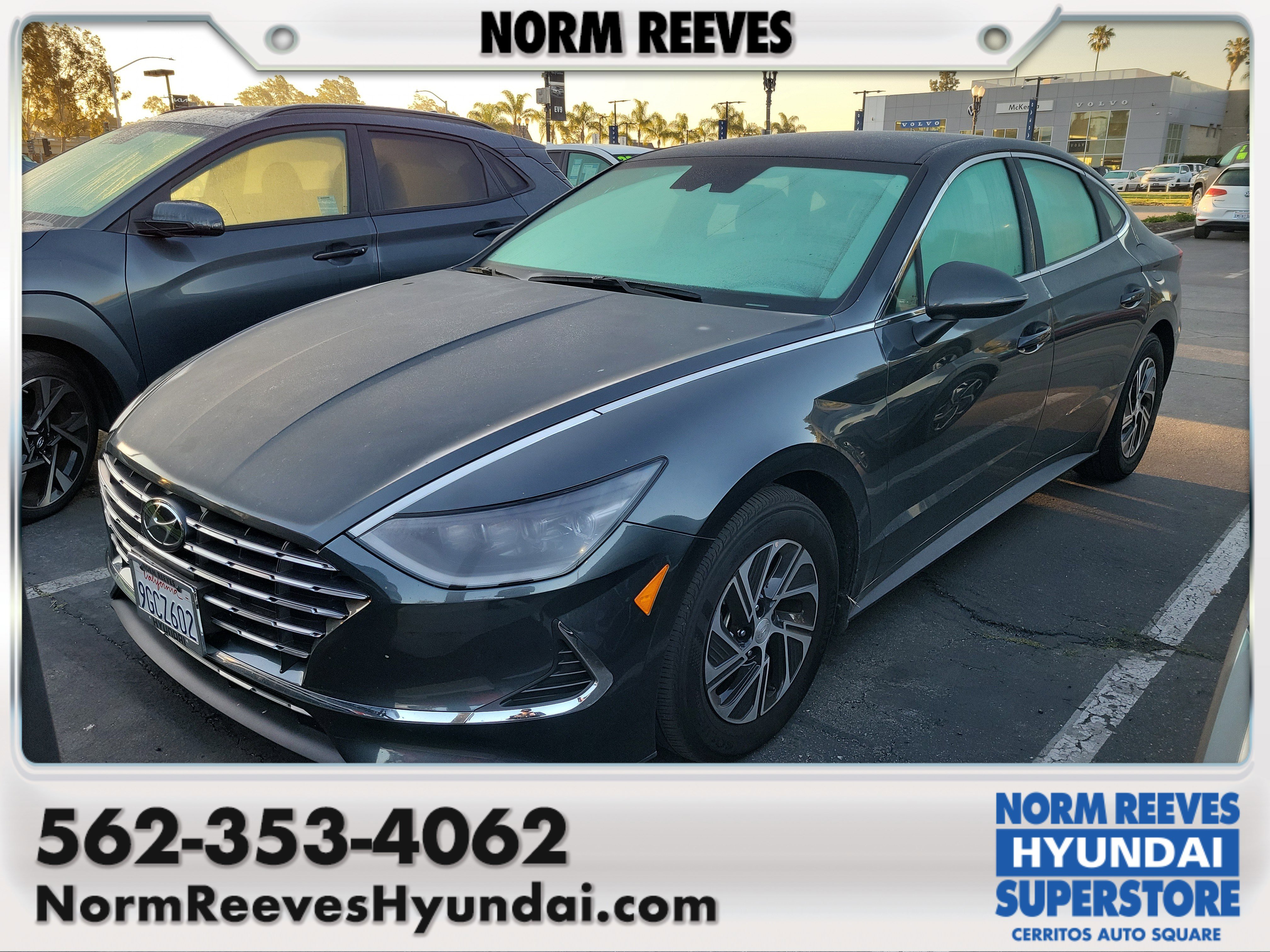 Used 2023 Hyundai Sonata Blue image 1