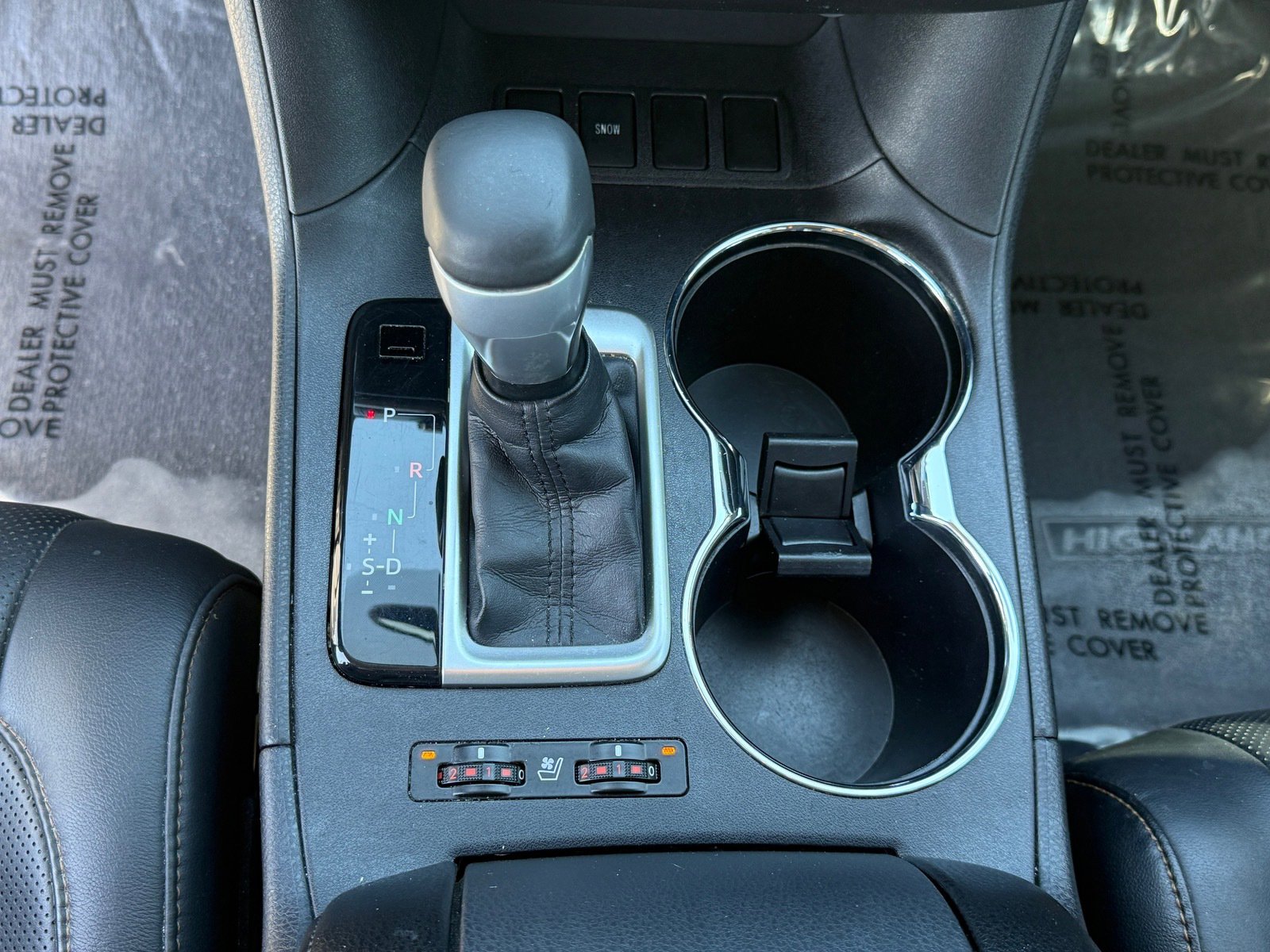 Used 2015 Toyota Highlander Limited FWD image 20