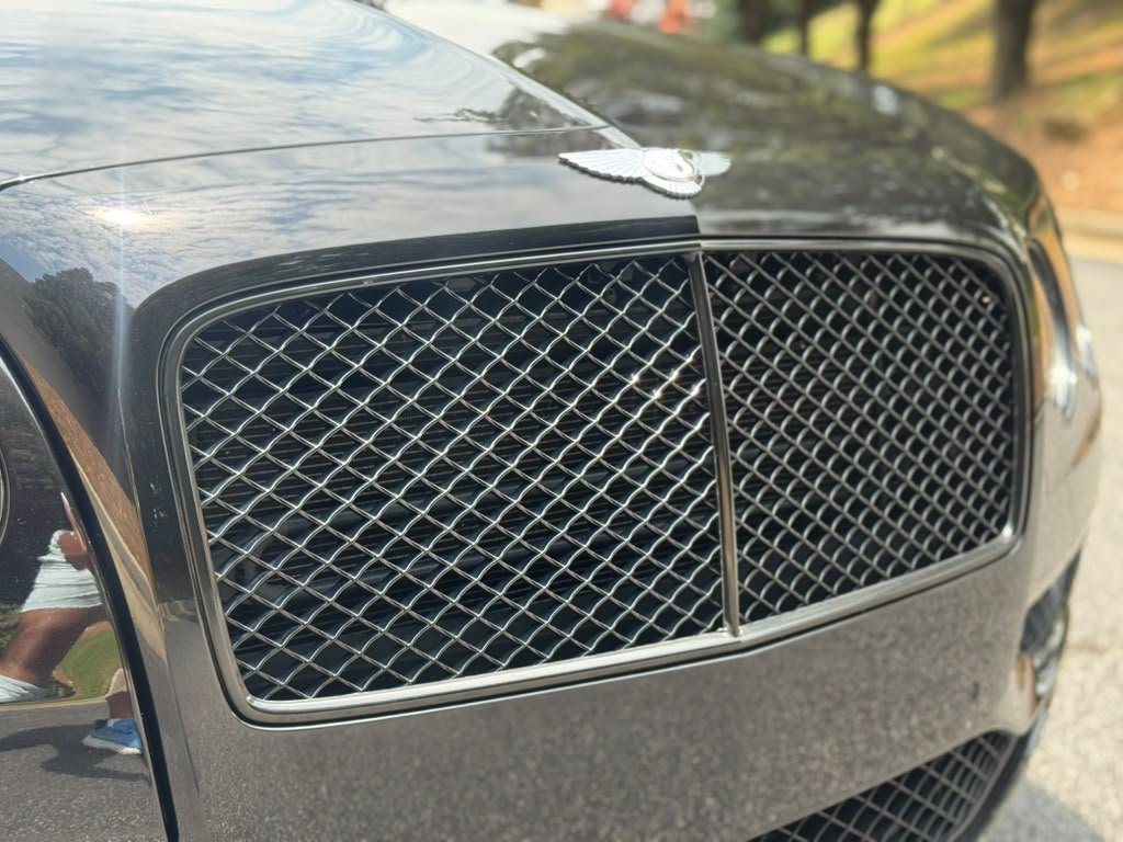 Used 2017 Bentley Flying Spur S V8 AWD/4WD image 15
