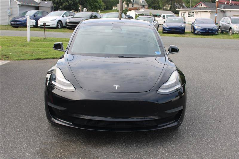 Used 2020 Tesla Model 3 Standard Range Plus RWD image 2