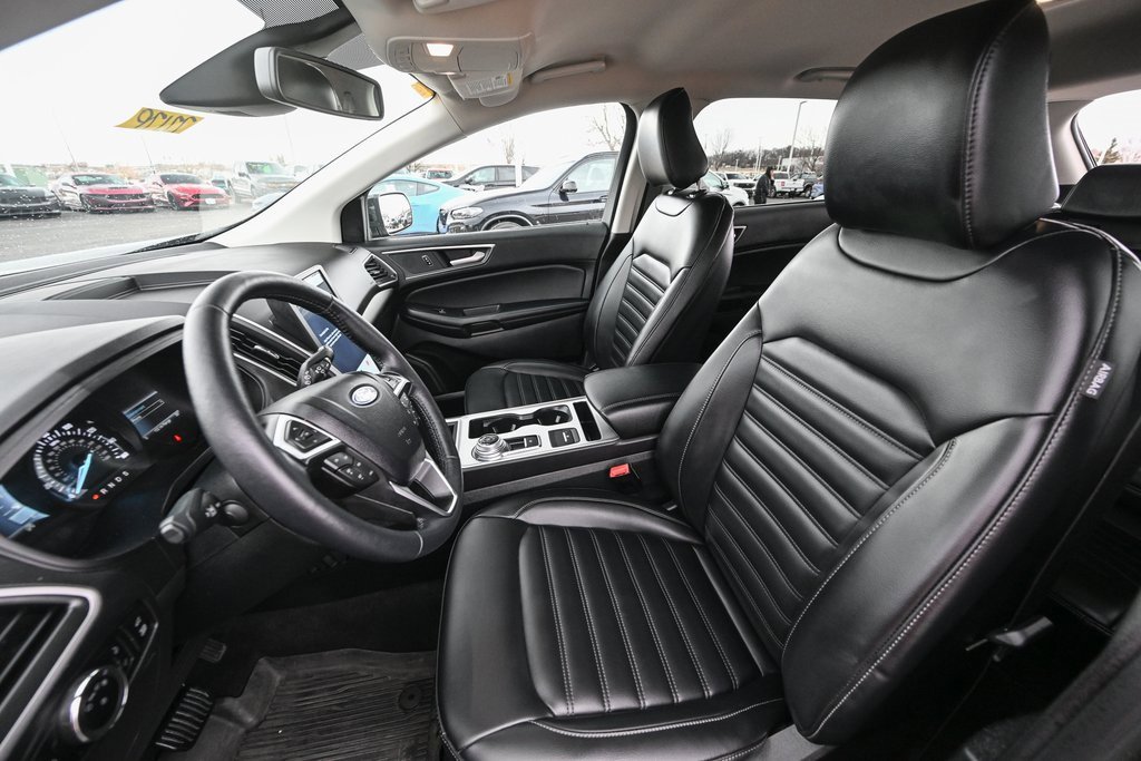 Certified 2024 Ford Edge SEL w/ Convenience Package image 17