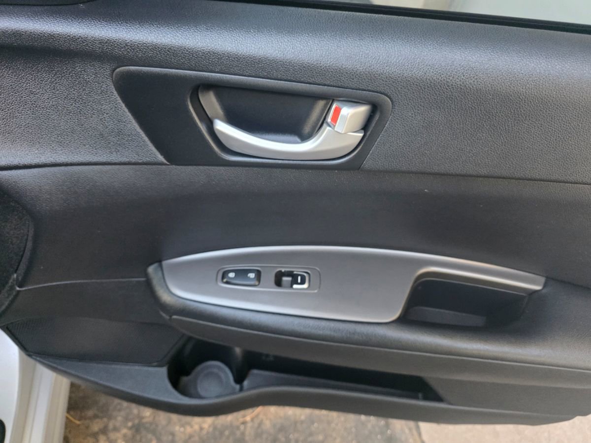 Used 2019 Kia Optima LX image 34