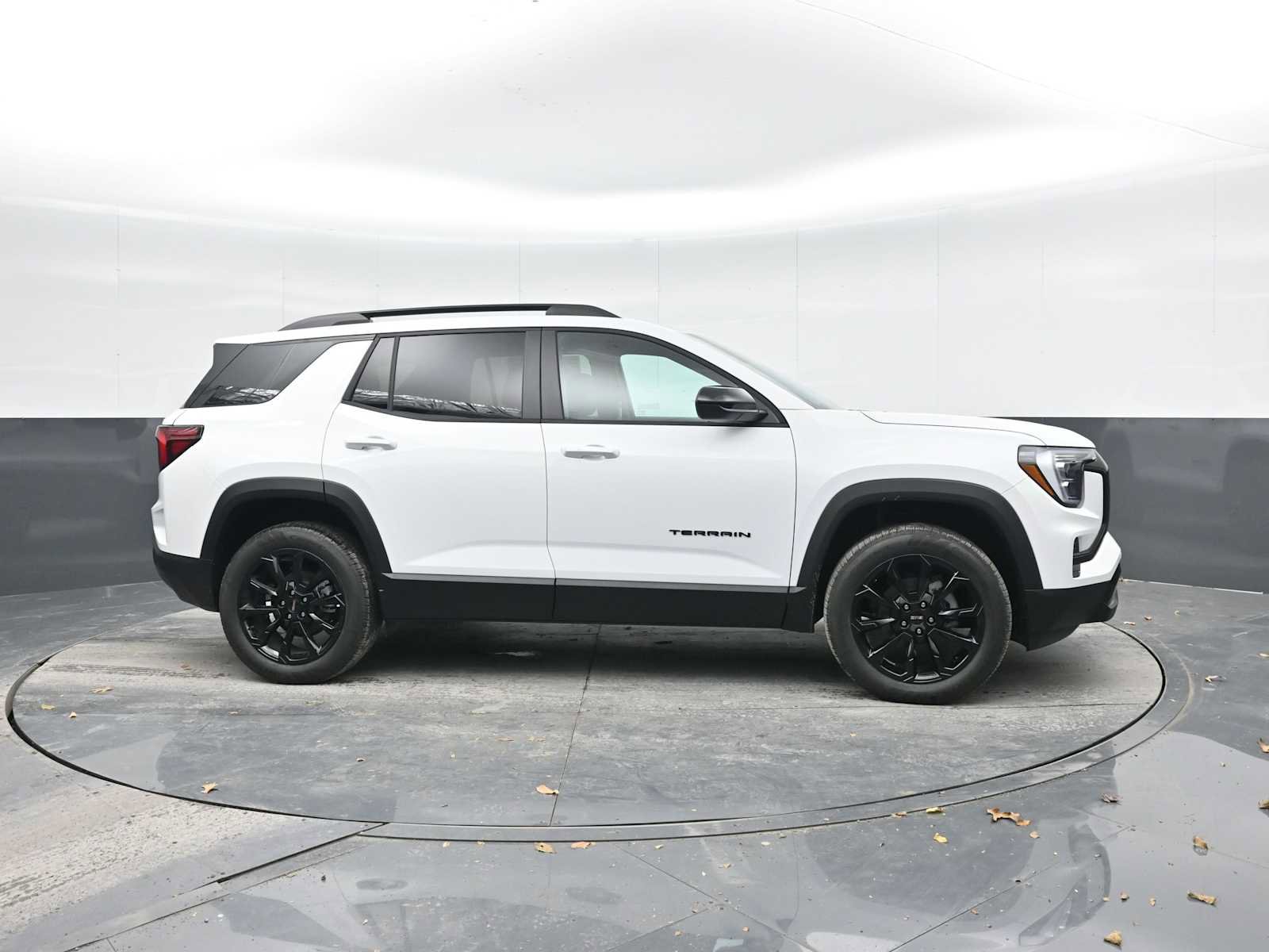New 2026 GMC Terrain Elevation w/ Elevation Premium Package image 8