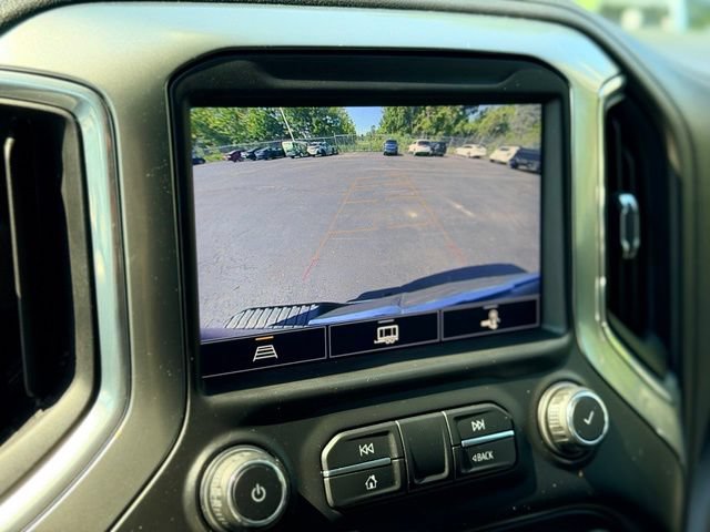 Used 2021 Chevrolet Silverado 1500 LTZ w/ LTZ Premium Package AWD/4WD image 17