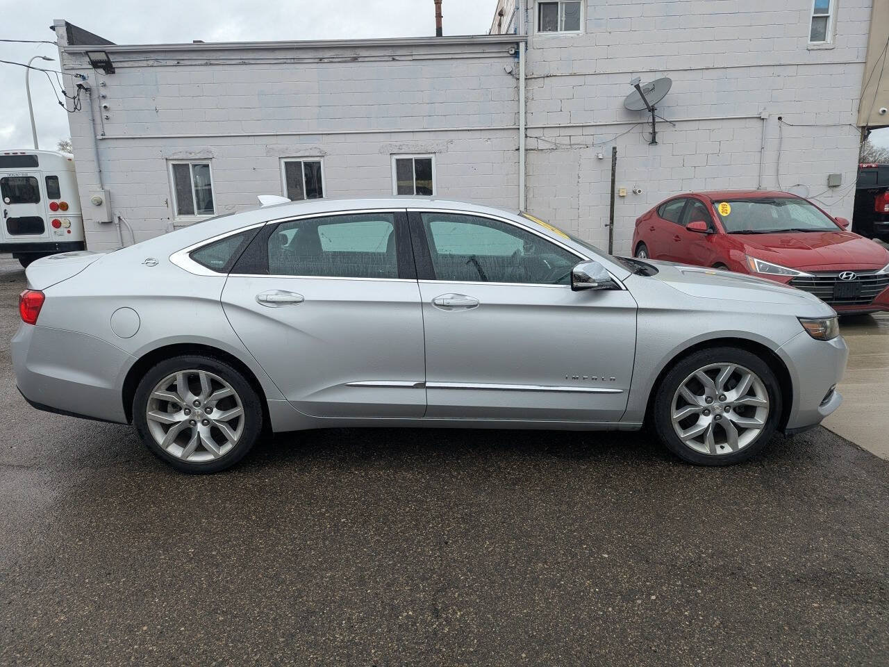 Used 2019 Chevrolet Impala Premier FWD image 8