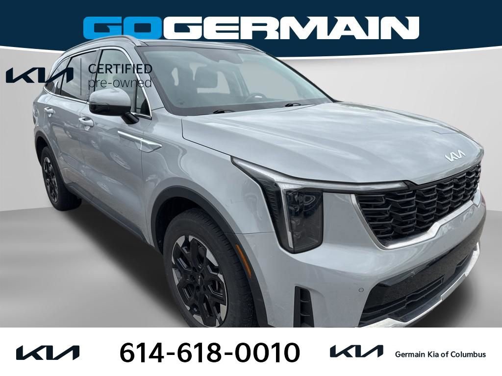 Certified 2024 Kia Sorento S w/ Panoramic Sunroof Package AWD/4WD image 7