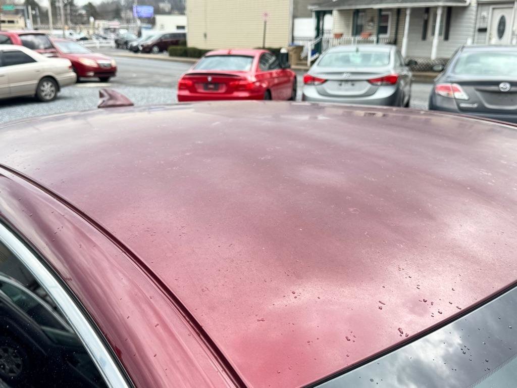 Used 2016 Chevrolet Malibu LT w/ Leather Package image 9