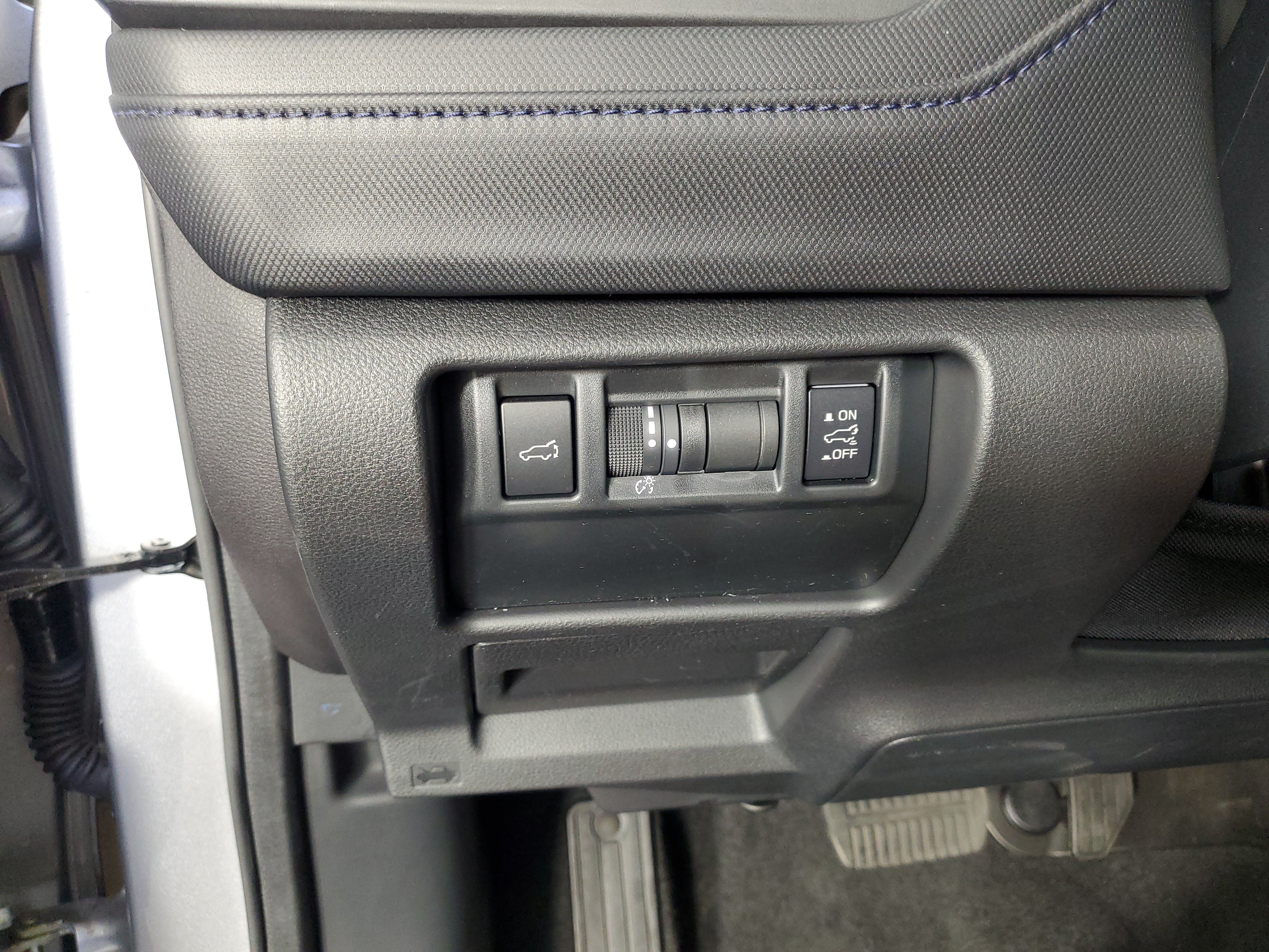 Used 2026 Subaru Forester Premium AWD/4WD image 30