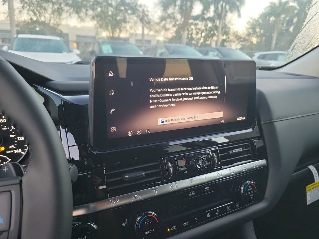 New 2026 Nissan Pathfinder SV image 8