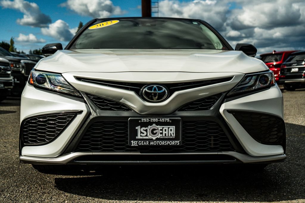 Used 2022 Toyota Camry XSE w/ Navigation Package AWD/4WD image 5