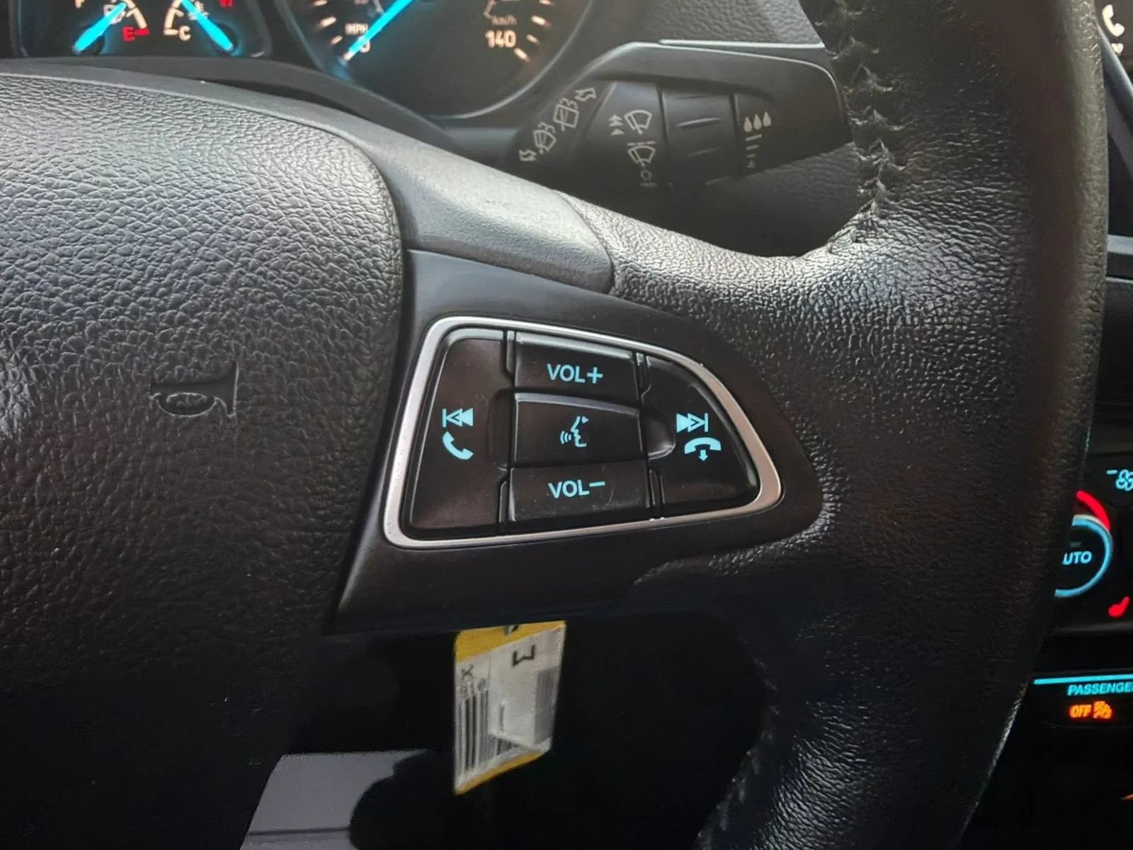 Used 2018 Ford Escape SEL AWD/4WD image 28