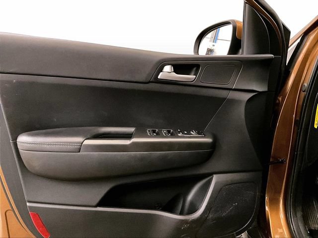 Used 2017 Kia Sportage LX FWD image 23