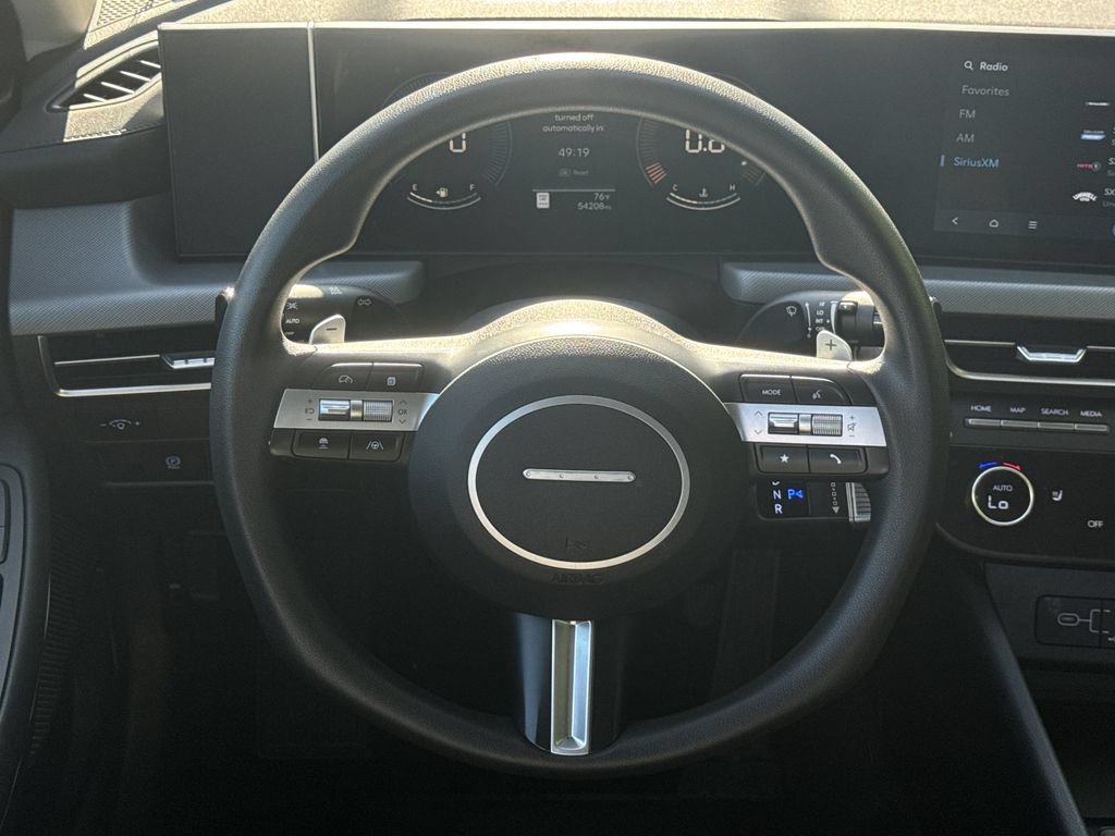 Used 2025 Hyundai Sonata SEL FWD image 23