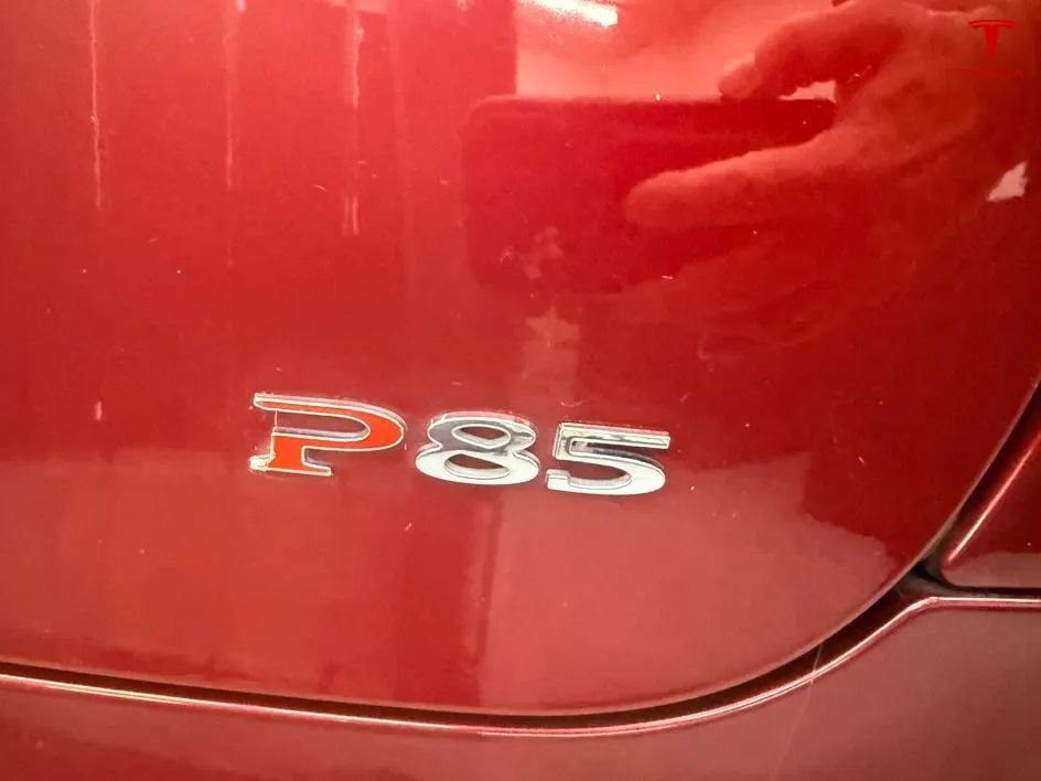Used 2012 Tesla Model S Signature Performance RWD image 36