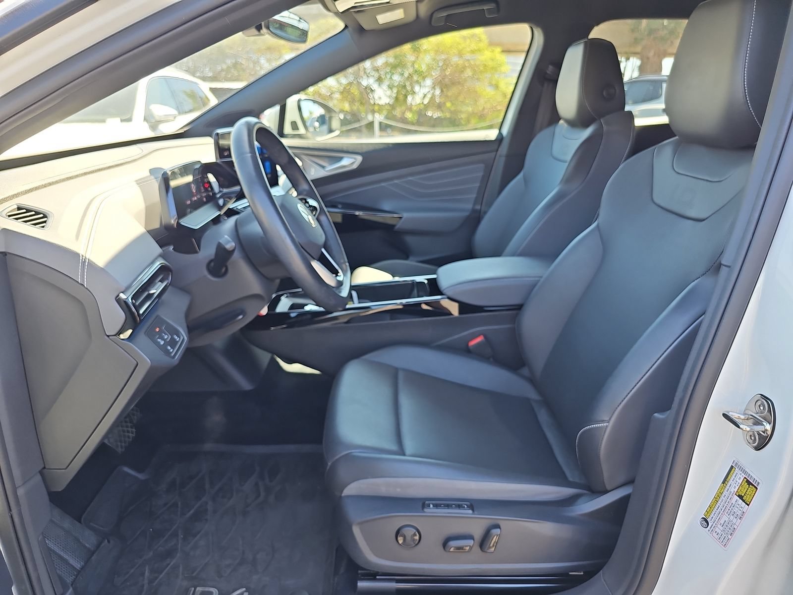 Used 2023 Volkswagen ID.4 S RWD image 16