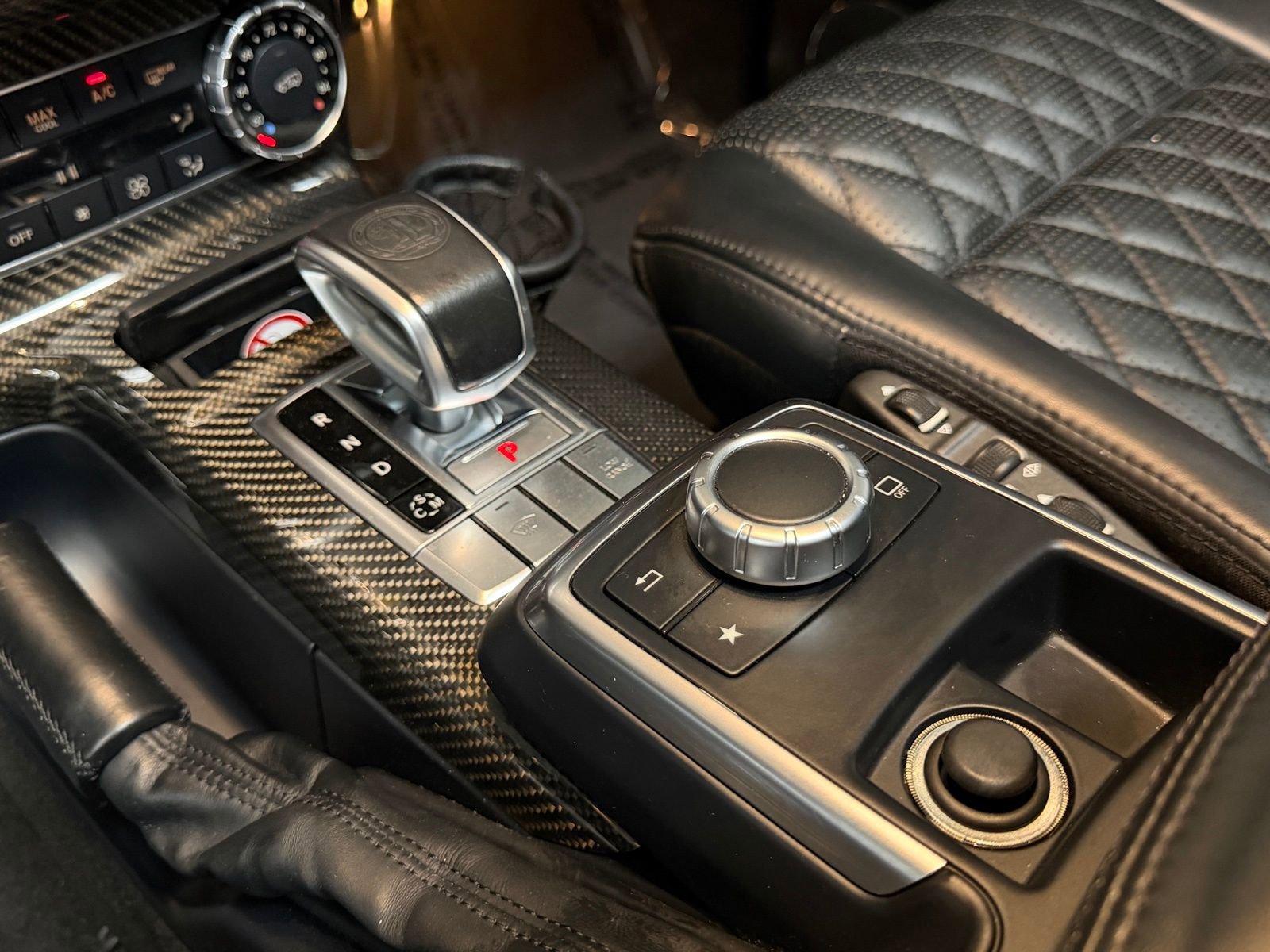 Used 2017 Mercedes-Benz G 63 AMG 4MATIC image 29