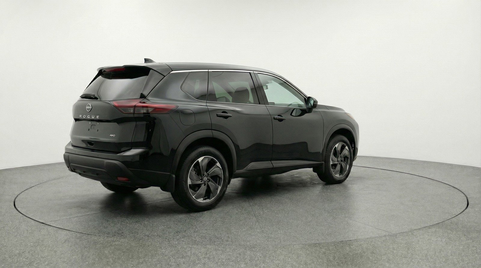 Used 2025 Nissan Rogue SV FWD image 9