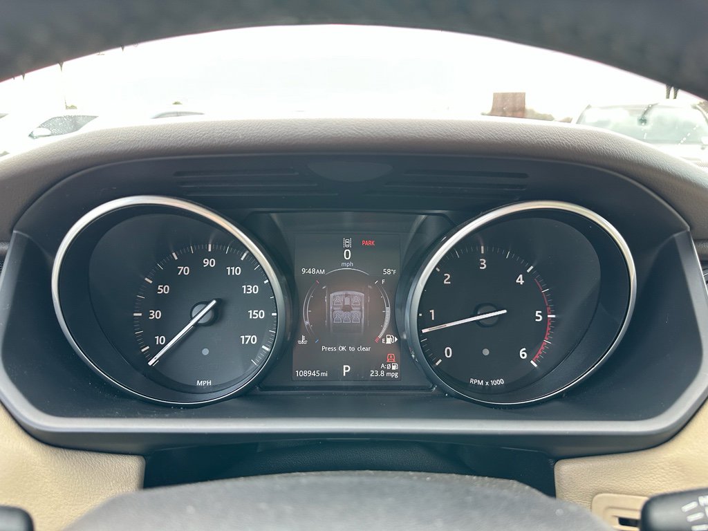 Used 2017 Land Rover Range Rover Sport HSE image 18