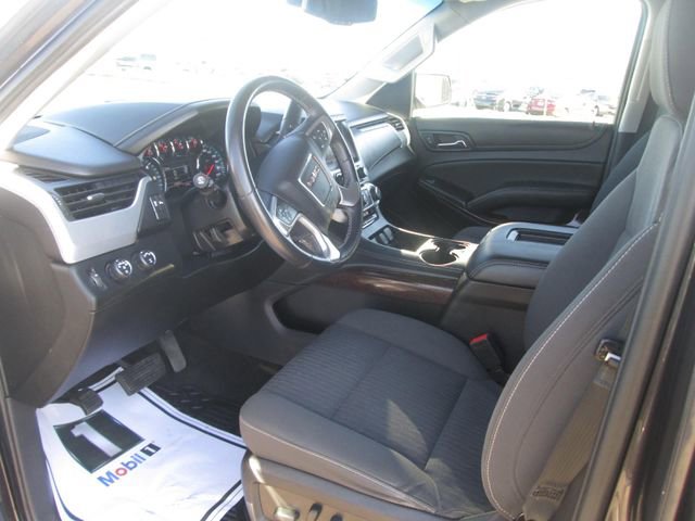 Used 2018 GMC Yukon SLE image 8