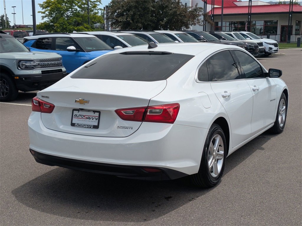 Used 2023 Chevrolet Malibu LS image 3