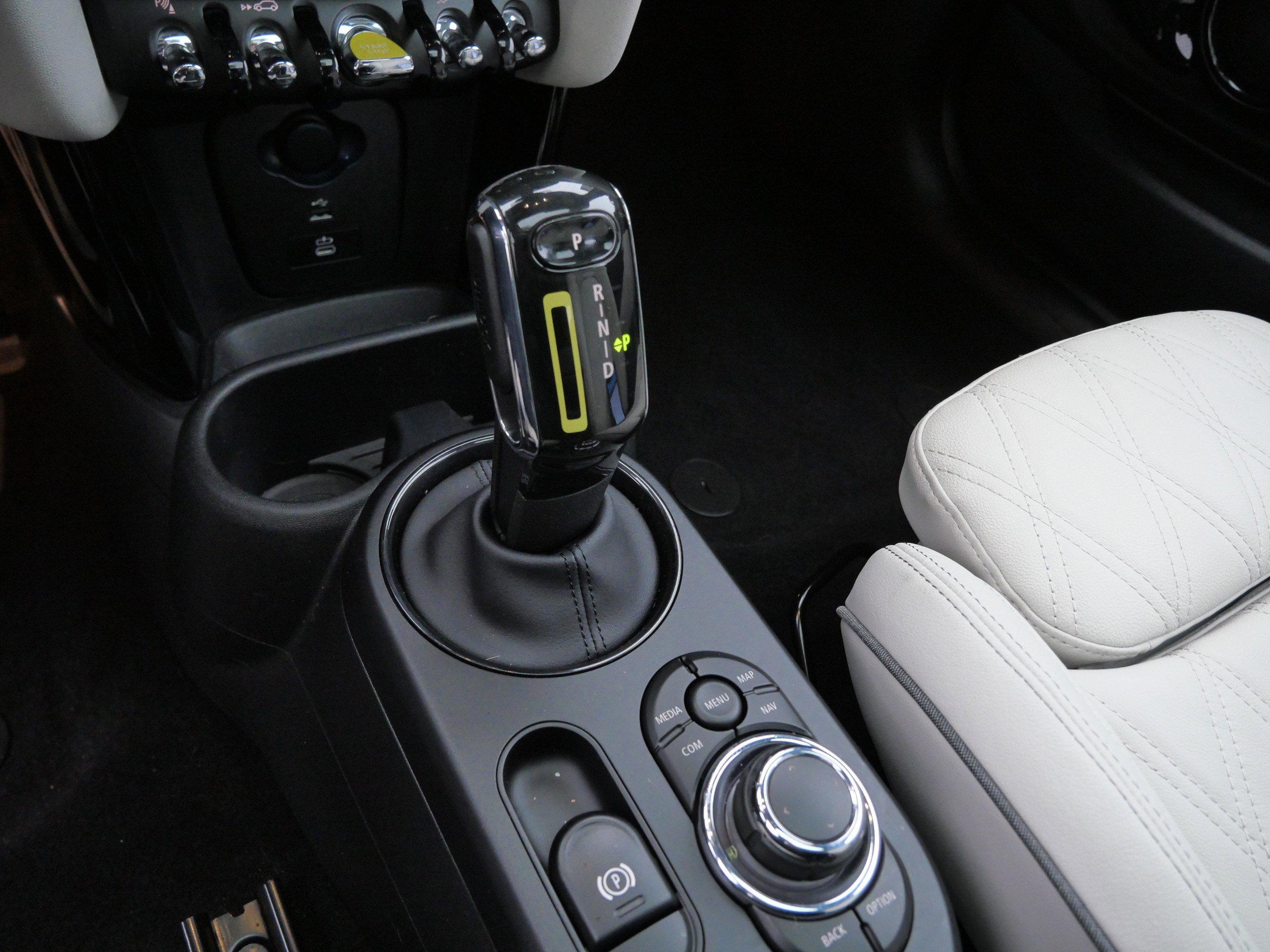 Used 2023 MINI Cooper SE image 18