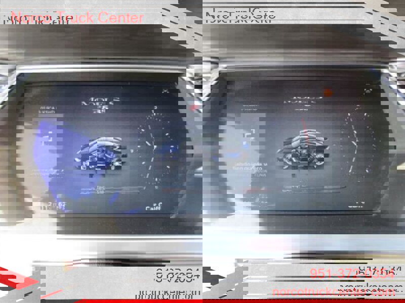 Used 2013 Tesla Model S Performance image 14