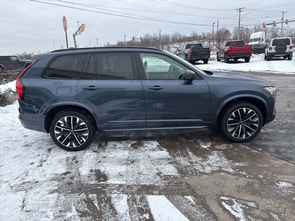 New 2026 Volvo XC90 B6 Ultra w/ Protection Package Premier image 4