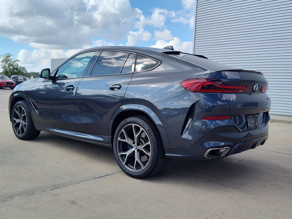 Used 2021 BMW X6 M50i w/ Premium Package AWD/4WD image 6