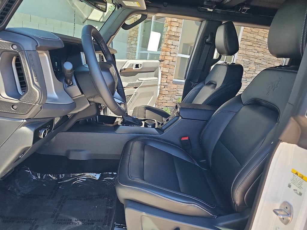 New 2026 Ford Bronco Outer Banks AWD/4WD image 14