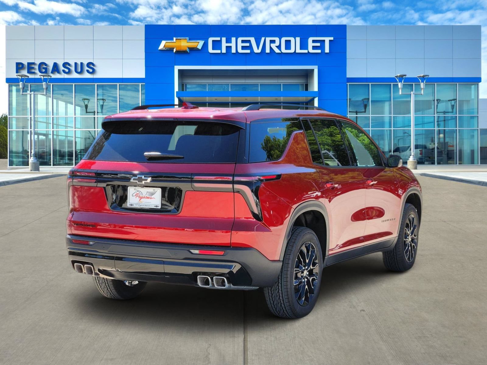 New 2026 Chevrolet Traverse LT w/ Midnight/Sport Edition FWD image 5