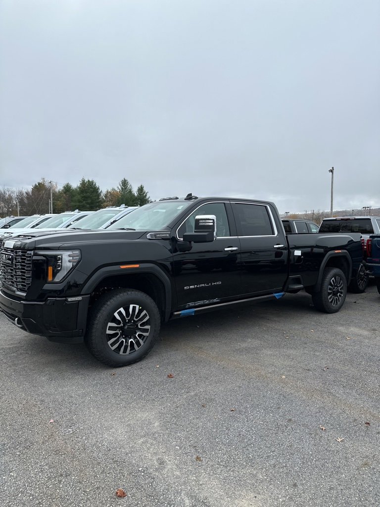 New 2026 GMC Sierra 3500 Denali Ultimate image 2
