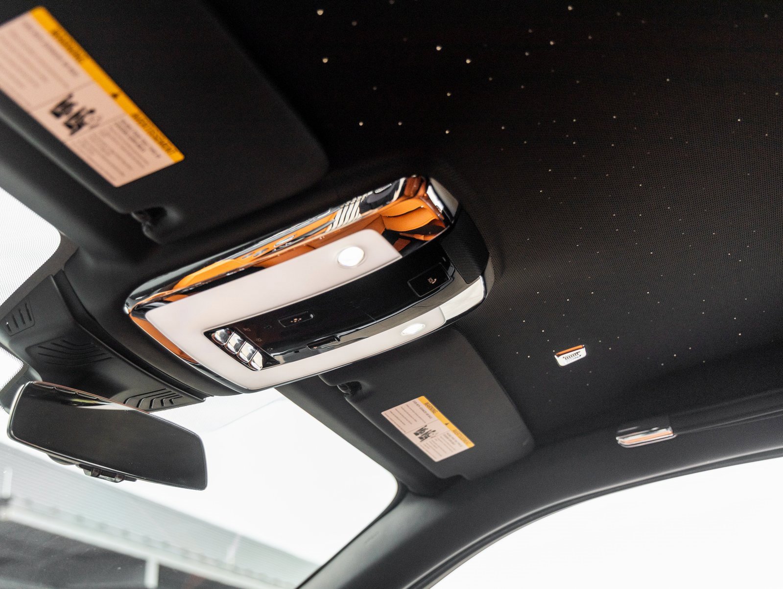 Used 2022 Rolls-Royce Phantom Extended Wheelbase image 31