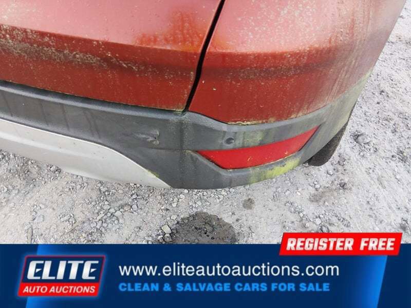 Used 2014 Ford Escape SE image 12