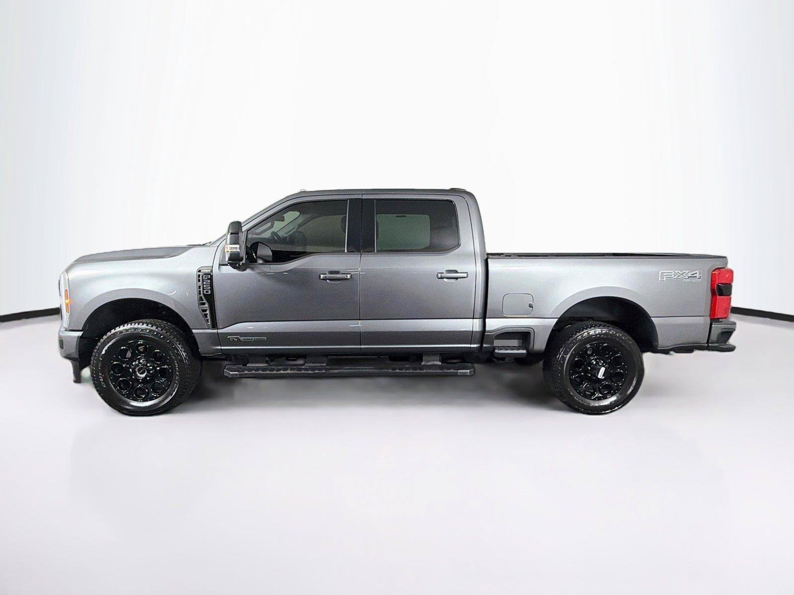 Used 2025 Ford F250 Lariat w/ Lariat Ultimate Package AWD/4WD image 8