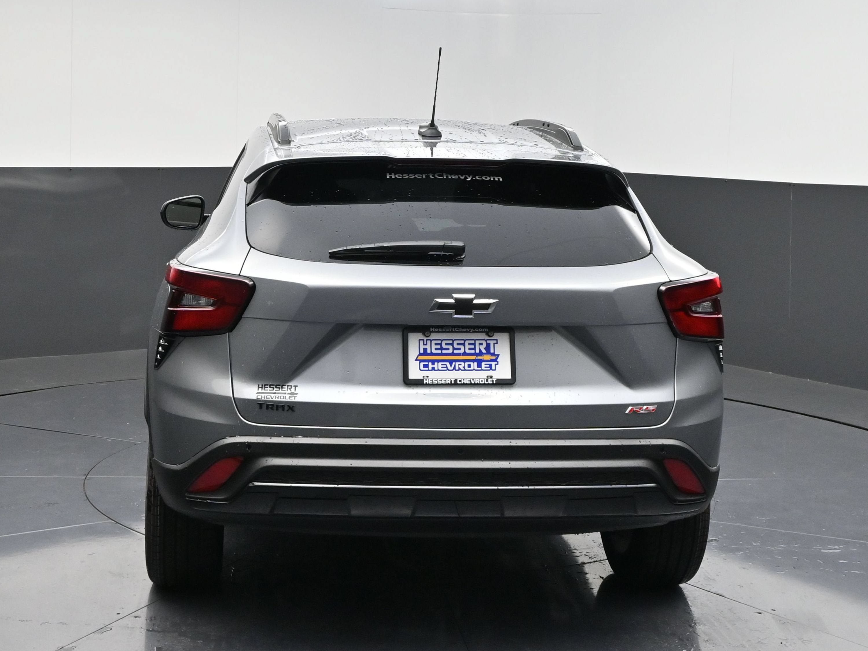 New 2026 Chevrolet Trax RS w/ Sunroof Package FWD image 7