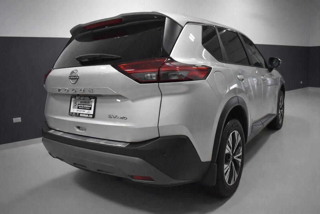 Used 2023 Nissan Rogue SV image 8