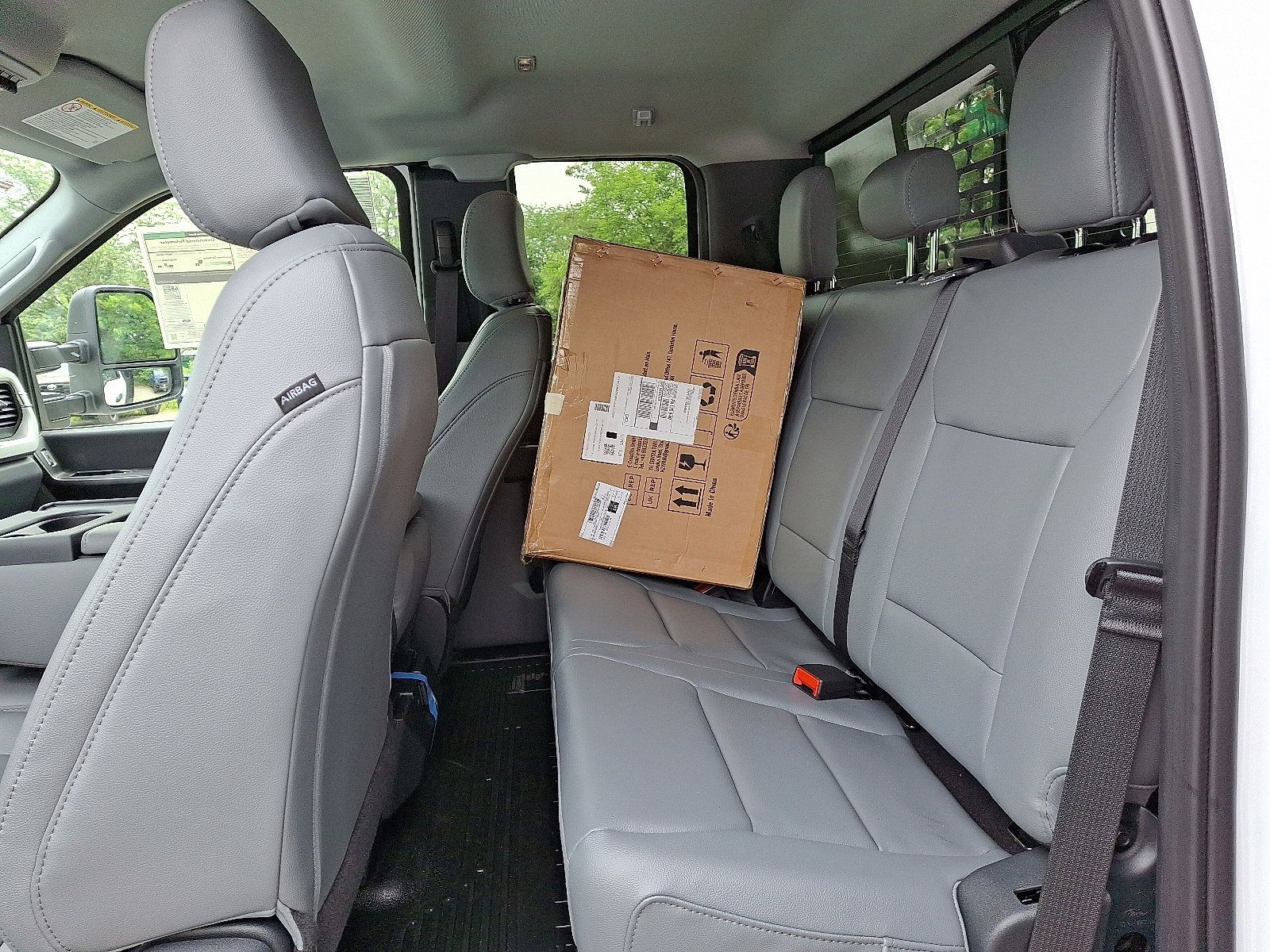 New 2025 Ford F350 XL w/ XL Chrome Package image 5