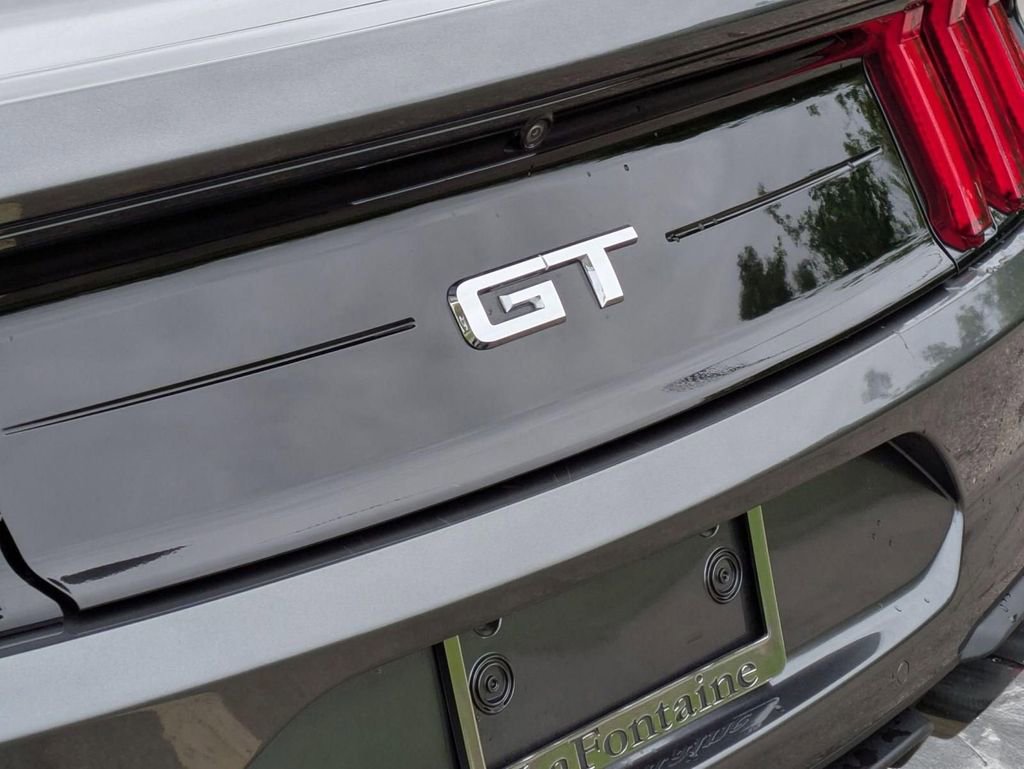 Used 2019 Ford Mustang GT RWD image 9