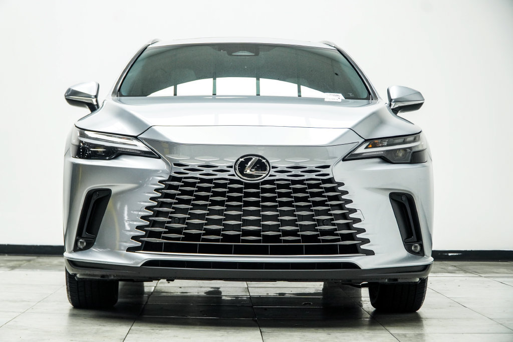 Used 2024 Lexus RX 350 Premium w/ Accessory Package (Z1) FWD image 11