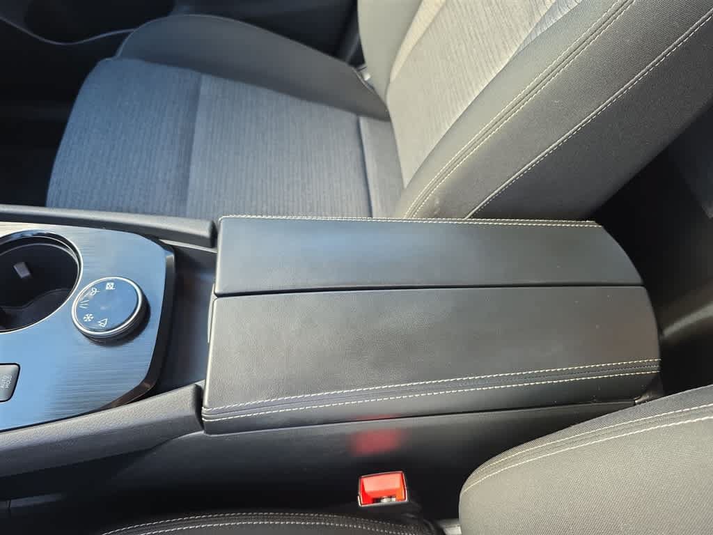 Used 2023 Nissan Rogue SV AWD/4WD image 24
