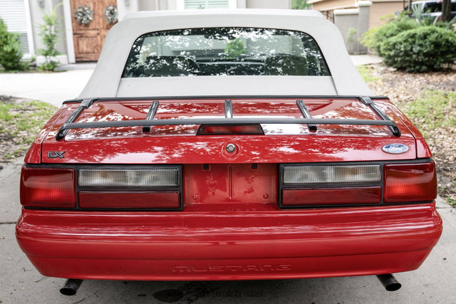 Used 1993 Ford Mustang LX RWD image 17