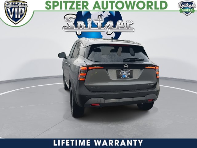 New 2026 Nissan Kicks SV w/ SV Premium Package FWD image 13