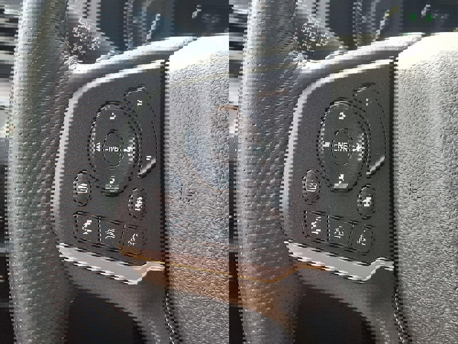 Used 2024 Honda Passport EX-L image 21