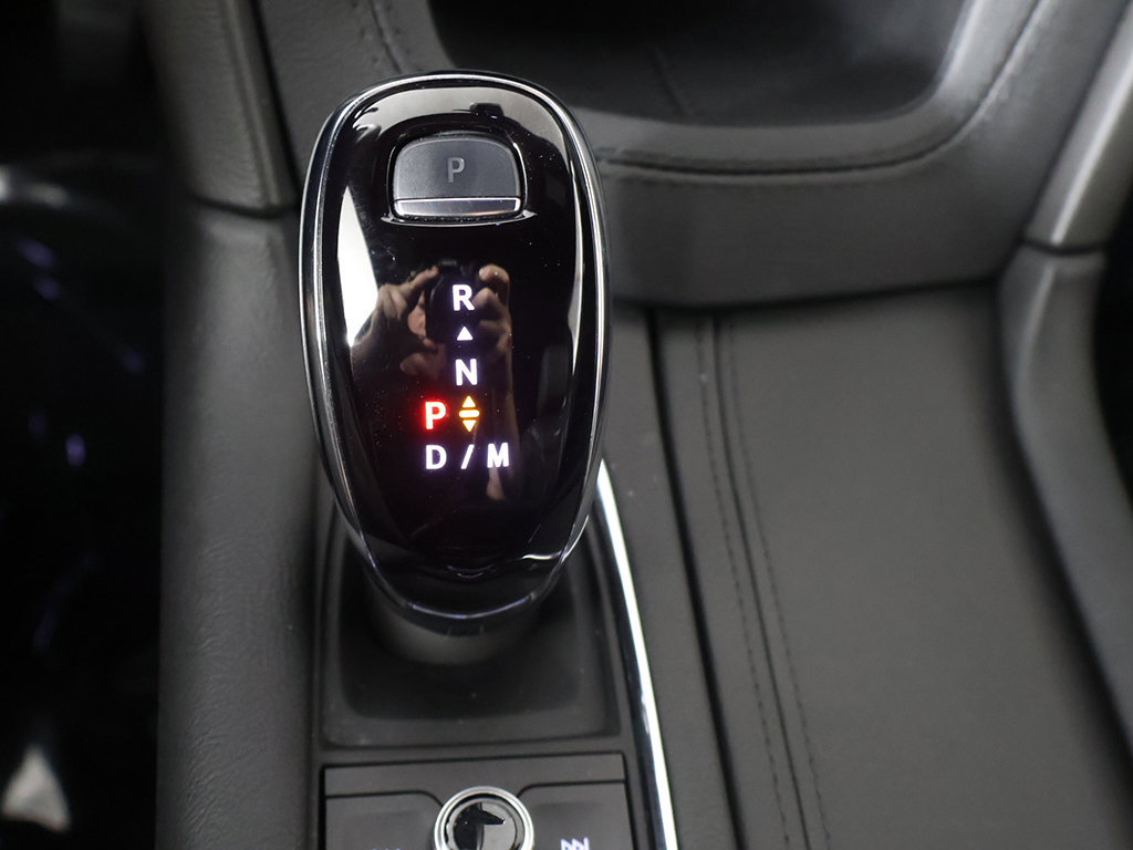 Used 2024 Cadillac XT6 Luxury w/ LPO, Floor Liner Package AWD/4WD image 50